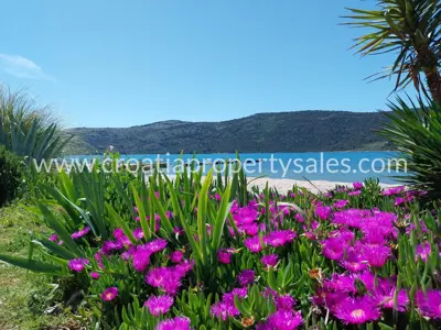 Haus, Trogir, 300 m², 450 000 € - 3