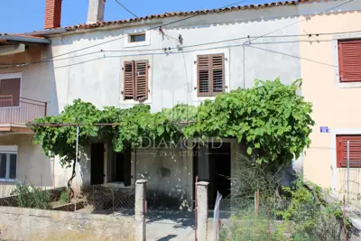 Istra, okolica Barbana, kamena kuća za adaptaciju,