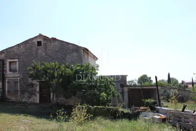 Istra, Umgebung von Barban, Steinhaus zur Adaptierung, - 3