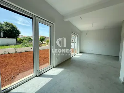 Wohnung 86 m², Tar, Garten 80 m² und zwei Terrassen - 18