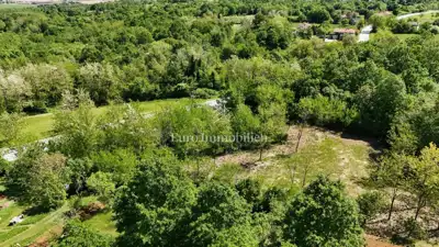 Građevinsko zemljište 1.899 m², Kršan - pogled na Učku - 2