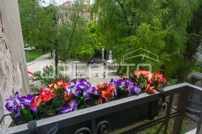 Apartment for sale in Centar, 315 m² - 11