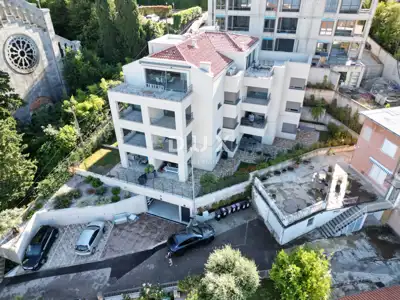 OPATIJA, CENTAR- penthouse 218,82m², DB+3S, s panoramskim pogledom na - 8