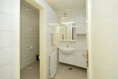 Spacious apartment of 108 m² for sale in Pula. VIDIKOVAC. - 10