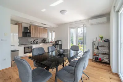 House 125 m², Poreč - quiet location 5 km from the center