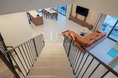Čiovo, Trogir, modernes Haus 285 m² mit Pool und Meerblick, zu vermieten - 8