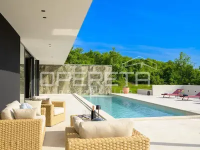 Villa 300 m², Grožnjan - luxurious location in nature - 11