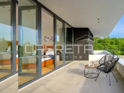 Villa 300 m², Grožnjan - luxurious location in nature - 16