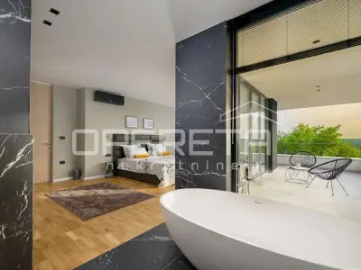 Villa 300 m², Grožnjan - luxurious location in nature - 21