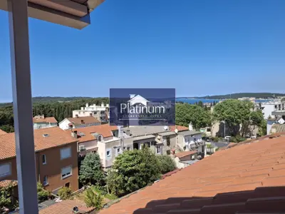 Istra, Veruda, stan 130 m², pogled na more