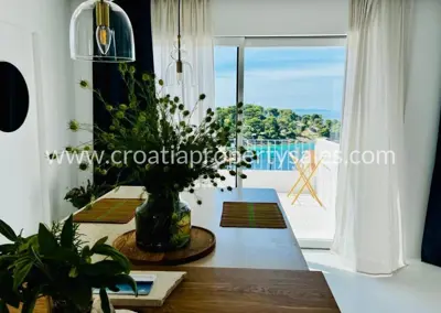 Villa 200 m², Šolta - quiet location near the beach - 4