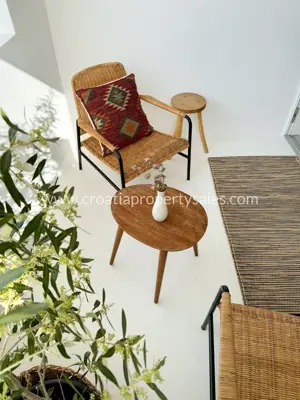 Villa 200 m², Šolta - quiet location near the beach - 13