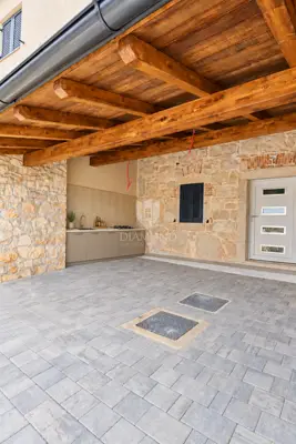 Stone house 61 m², Rovinj - sea view - 13