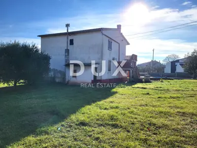 Haus 225 m², Rakalj - zwei Wohnungen und Pool - 11