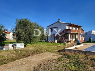 Haus 225 m², Rakalj - zwei Wohnungen und Pool