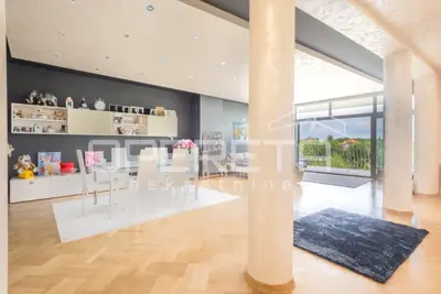 Prodaja, Stan, Zapadni kolodvor, Vrhovec, 5s, 193 m² - 2