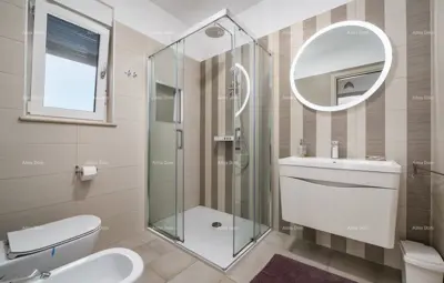 Villa in Fažana, 3 apartments and a studio apartment - 16