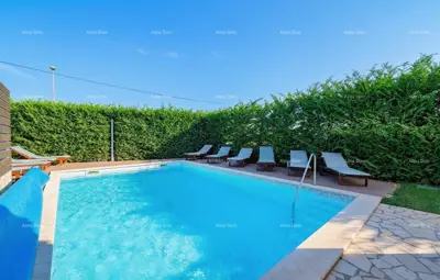 Villa in Fažana, 3 apartments and a studio apartment - 4