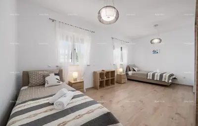 Villa in Fažana, 3 apartments and a studio apartment - 15