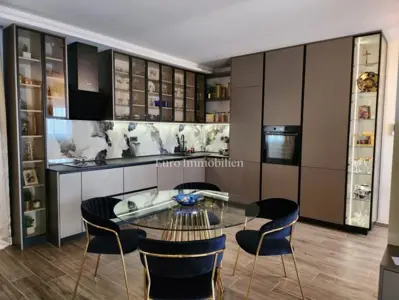 House for sale in Krk, 213 m² - 17