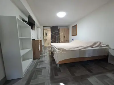 Rovinj, prizemnica 300 m od mora, 4 jedinice i terasa - 13