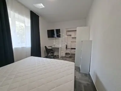 Rovinj, prizemnica 300 m od mora, 4 jedinice i terasa - 6