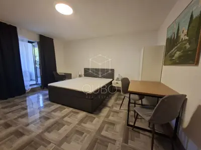 Rovinj, prizemnica 300 m od mora, 4 jedinice i terasa - 22