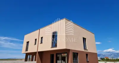 Sabunike-Prvlaka, moderna kuća sa bazenom i krovnom terasom! - 16