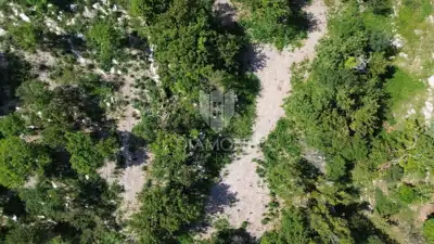 Building plot 4,074 m², Labin - near the old town center - 2