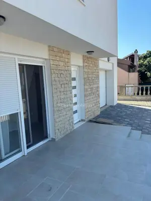 Kuća na Viru, otvoren pogled na more i planine - 5