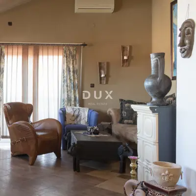 Vila 329 m², Vodice - 900 m od mora - 14