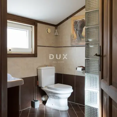 Vila 329 m², Vodice - 900 m od mora - 16