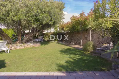 Vila 329 m², Vodice - 900 m od mora - 7
