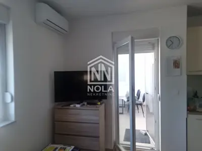 VODICE STAN NOVOGRADNJA 700 m OD MORA (109 m²) - 11