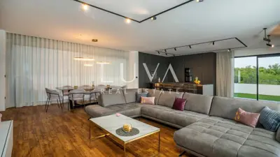 Villa 400 m², Jadranovo - sea view and pool - 8