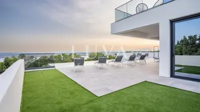 Villa 400 m², Jadranovo - sea view and pool - 3