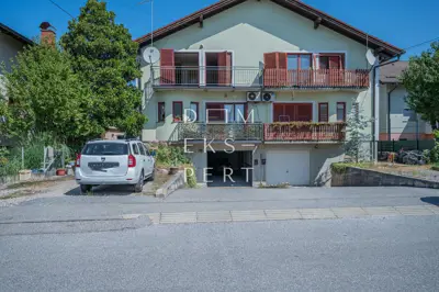 Kobiljak, KOBILJAK, Doppelhaushälfte mit Hof und Garage - 225 m² - 19