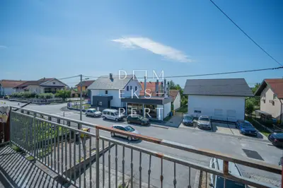 Kobiljak, KOBILJAK, Doppelhaushälfte mit Hof und Garage - 225 m² - 9