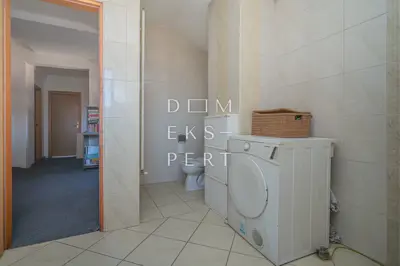 Kobiljak, KOBILJAK, Doppelhaushälfte mit Hof und Garage - 225 m² - 13