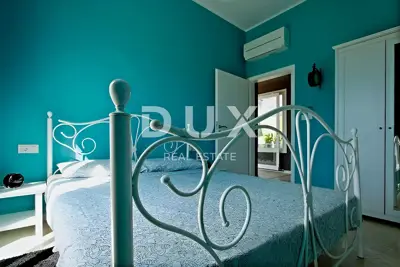 Haus 125 m², Poreč - Pool und Sommerküche - 12