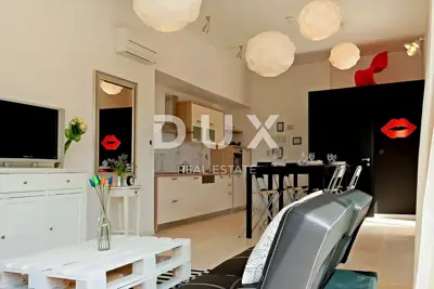 Haus 125 m², Poreč - Pool und Sommerküche - 4