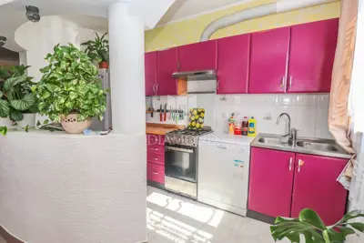 Wohnung 153 m², Pula Centar - in der Nähe des Zentrums und der Einrichtungen - 4