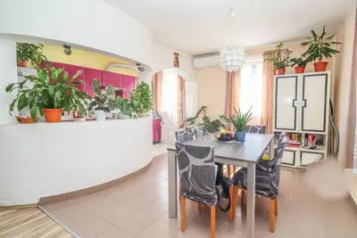 Wohnung 153 m², Pula Centar - in der Nähe des Zentrums und der Einrichtungen - 5