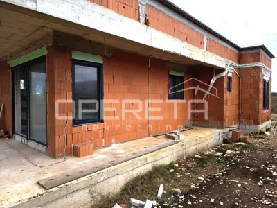 Građevinsko zemljište 446 m², Privlaka - kuća i bazen - 7