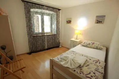 Wohnung 78 m², Pula Centar - in der Nähe aller Einrichtungen - 10