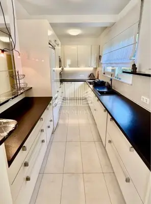 ČETVEROSOBNI STAN 135 m², SREBRNJAK, MAKSIMIR - 7