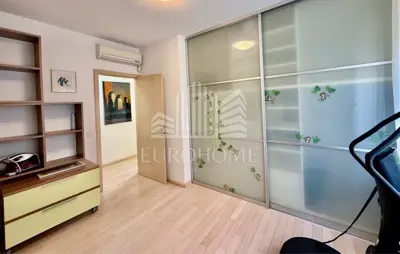 ČETVEROSOBNI STAN 135 m², SREBRNJAK, MAKSIMIR - 4