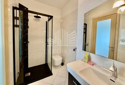ČETVEROSOBNI STAN 135 m², SREBRNJAK, MAKSIMIR - 12