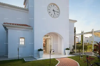 Villa 33 m², Poreč - pool and panoramic view - 6