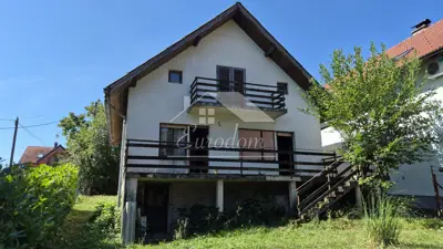 Kuća 116 m², Krušljevo Selo - mirno okruženje i terasa